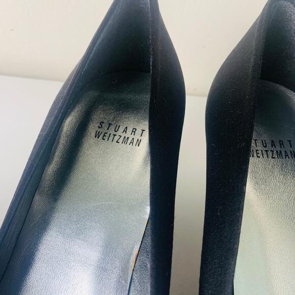 Stuart Weitzman Size 10 Poco Black Satin Pumps Kitten Heels Pointed Toe Classic - Picture 13 of 14